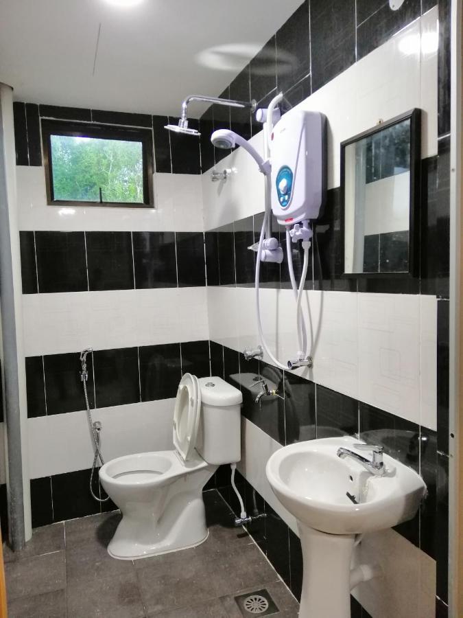 Hotel Nawar Pasir Mas Экстерьер фото