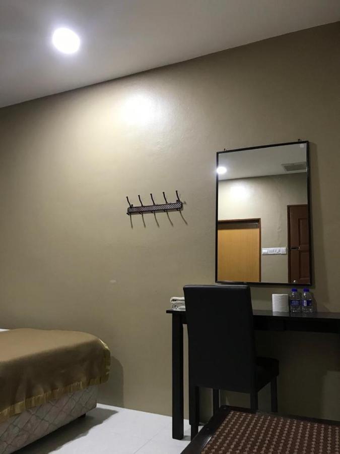 Hotel Nawar Pasir Mas Экстерьер фото