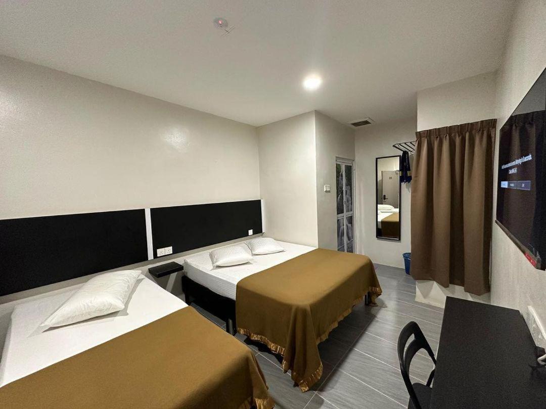 Hotel Nawar Pasir Mas Экстерьер фото